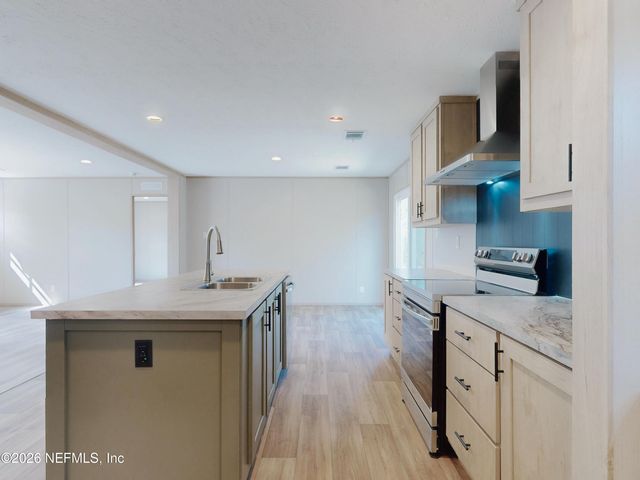 5770 ACADIA Street, Keystone Heights, FL 32656