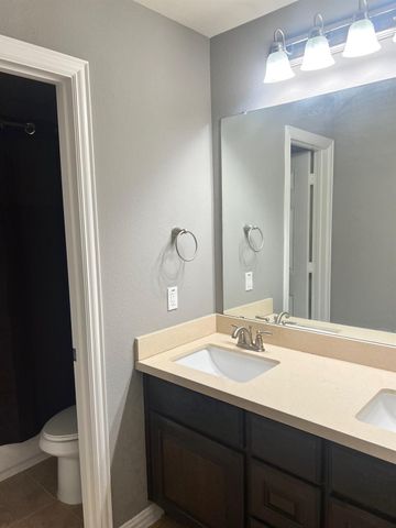 27511 Caldwell Sky Lane, Fulshear, TX 77441