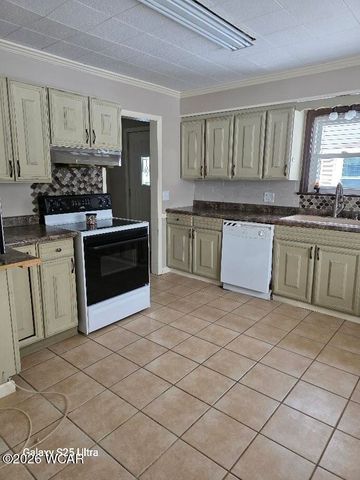 712 Radcliffe Street, Lima, OH 45804