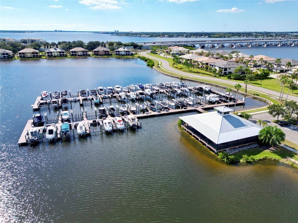 Image 79 of property listing at 1250 TIDEWATER COURT, Bradenton, FL 34208