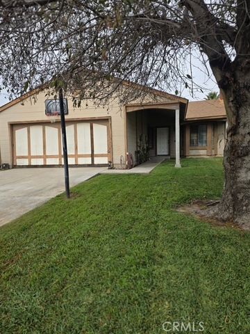 2099 Applewood Street, Colton, CA 92324