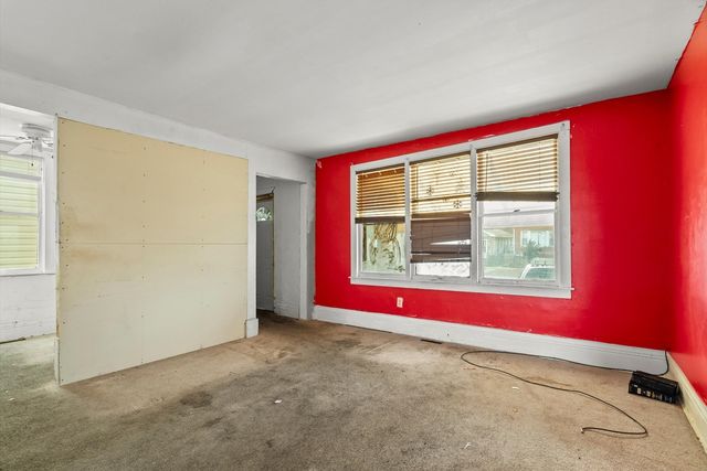 2808 E 93rd Street, Chicago, IL 60617