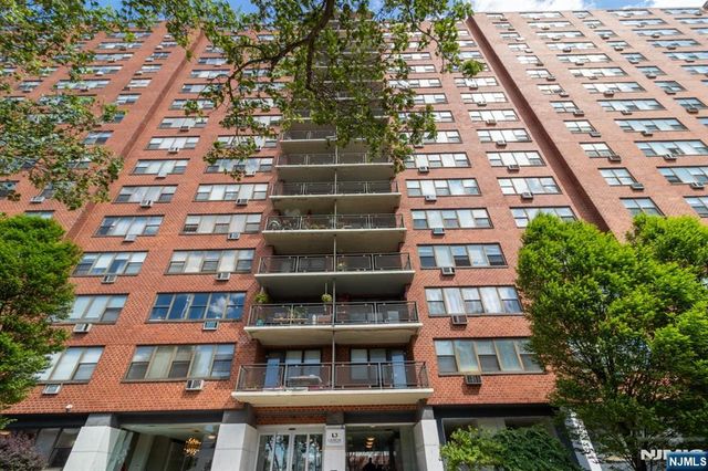 500 Central Avenue 504, Union City, NJ 07087