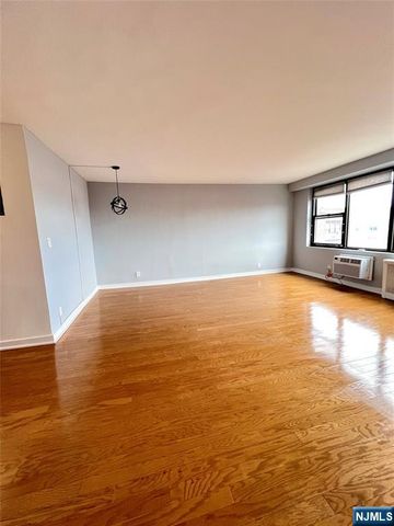 500 Central Avenue 504, Union City, NJ 07087
