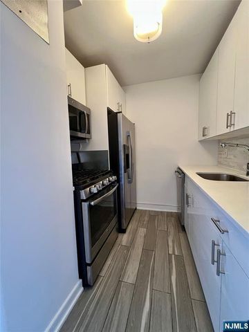 500 Central Avenue 504, Union City, NJ 07087