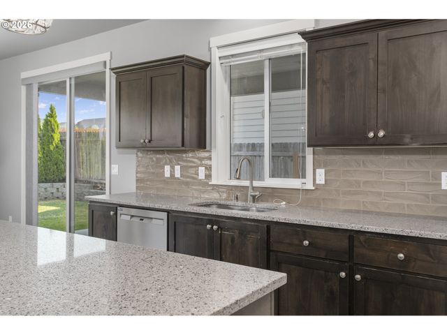 10810 Ne 109TH St, Vancouver, WA 98662