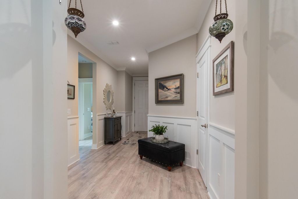 Image 3 of property listing at 339 Seaside Trail, Summerville, SC 29486