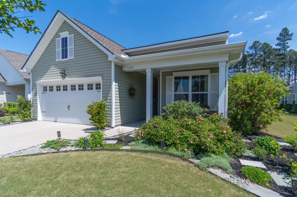 Image 36 of property listing at 339 Seaside Trail, Summerville, SC 29486