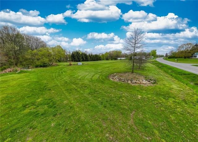 0 McMillan Rd, Findley Twp, PA 16137