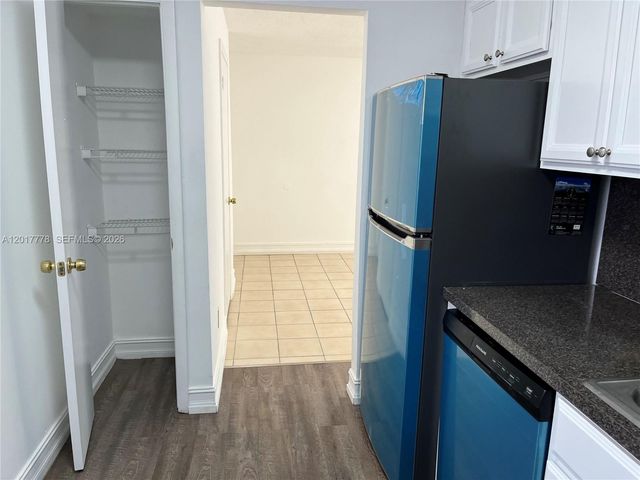 9190 Fontainebleau Blvd 202, Miami, FL 33172