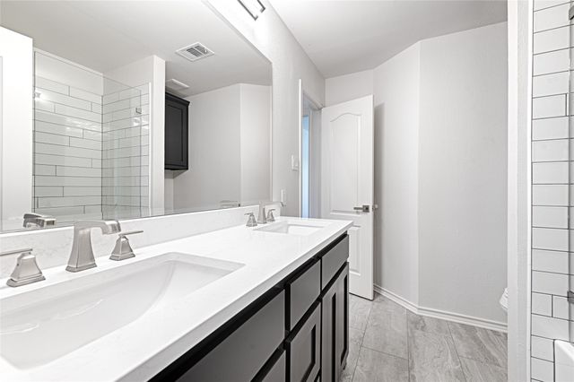 515 Craig Circle, Highland Village, TX 75077