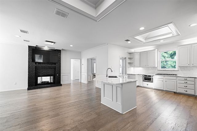 515 Craig Circle, Highland Village, TX 75077