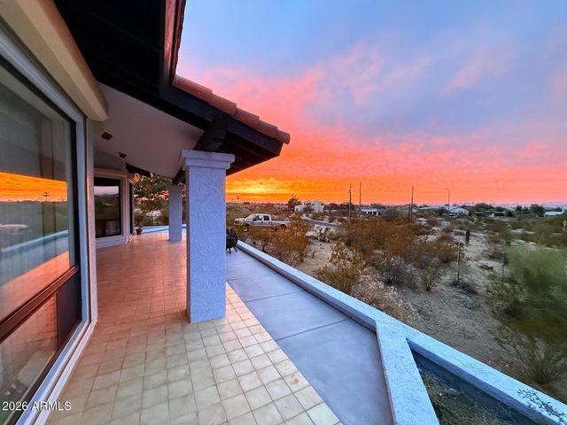 2311 E EUCLID Avenue, Phoenix, AZ 85042
