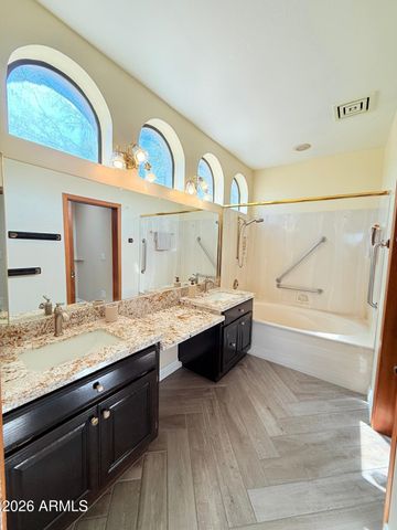 2311 E EUCLID Avenue, Phoenix, AZ 85042