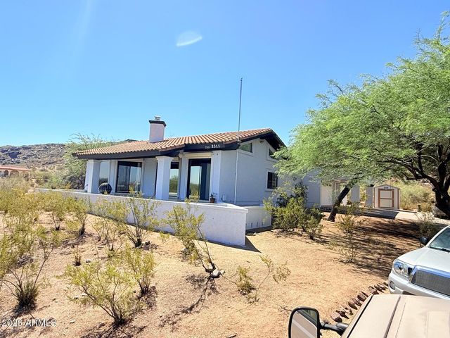 2311 E EUCLID Avenue, Phoenix, AZ 85042