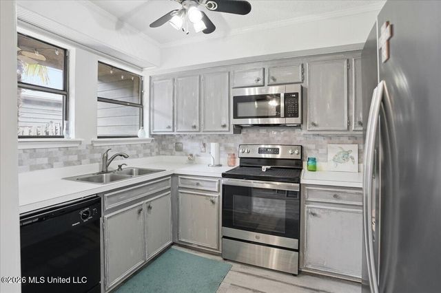 19 Lake Barnett Drive, Brandon, MS 39047