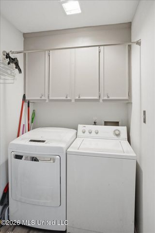 19 Lake Barnett Drive, Brandon, MS 39047