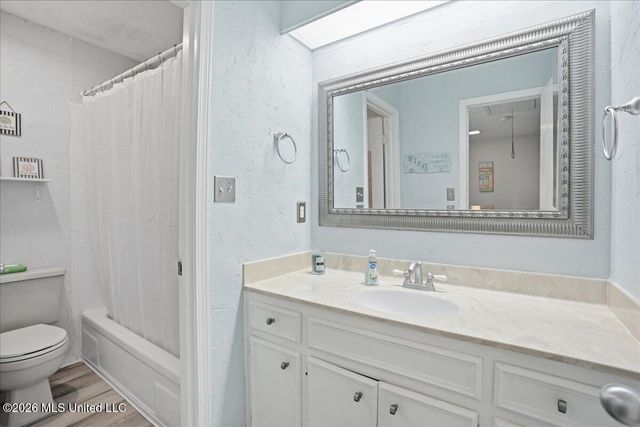 19 Lake Barnett Drive, Brandon, MS 39047