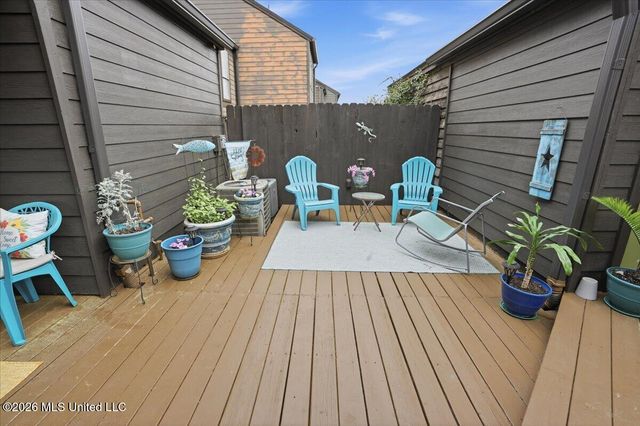 19 Lake Barnett Drive, Brandon, MS 39047