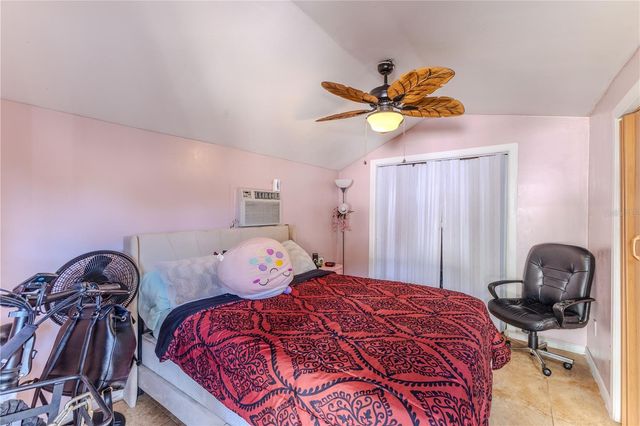 1240 CLARION CIRCLE, Deltona, FL 32738