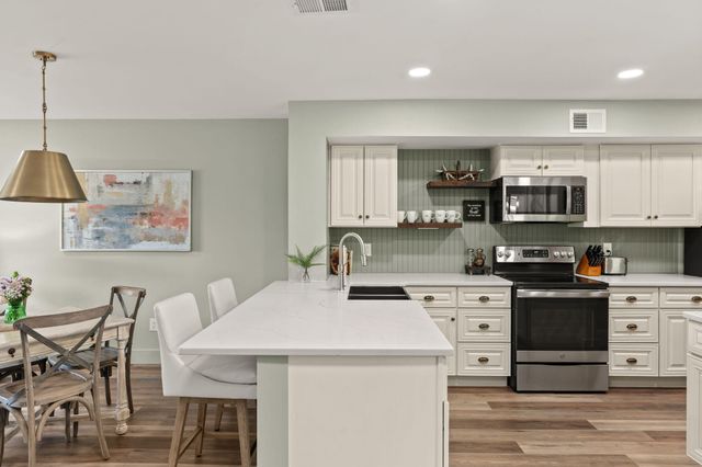 901 Harbour Pointe Lane 901, Miramar Beach, FL 32550