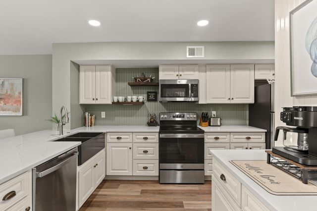 901 Harbour Pointe Lane 901, Miramar Beach, FL 32550
