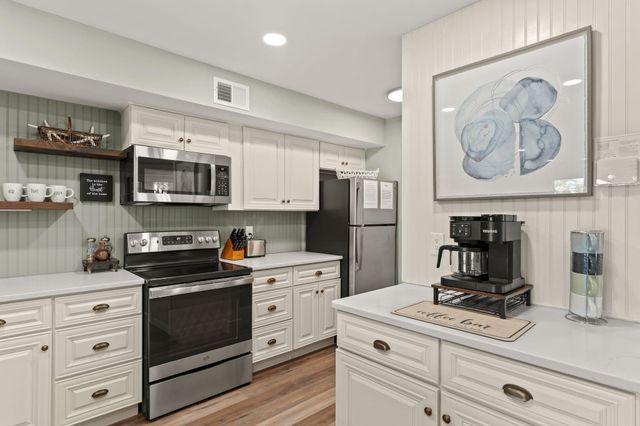 901 Harbour Pointe Lane 901, Miramar Beach, FL 32550