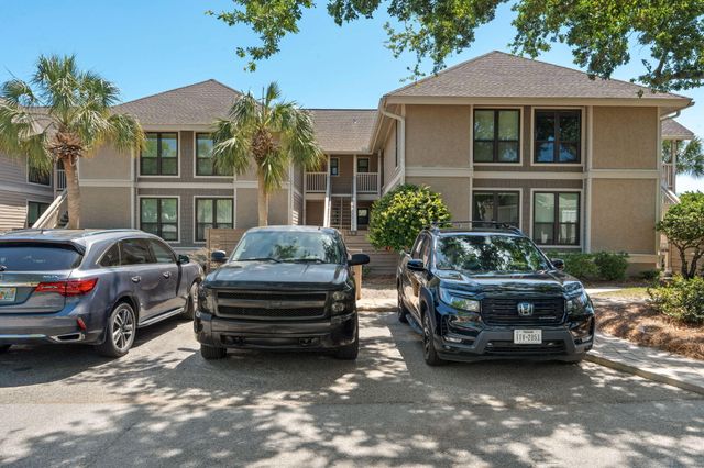 901 Harbour Pointe Lane 901, Miramar Beach, FL 32550