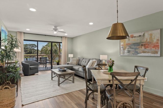 901 Harbour Pointe Lane 901, Miramar Beach, FL 32550