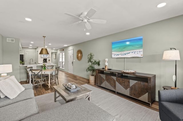 901 Harbour Pointe Lane 901, Miramar Beach, FL 32550