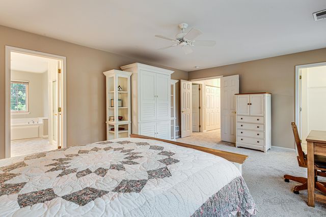 1999 Trevino Terrace, Vernon Hills, IL 60061