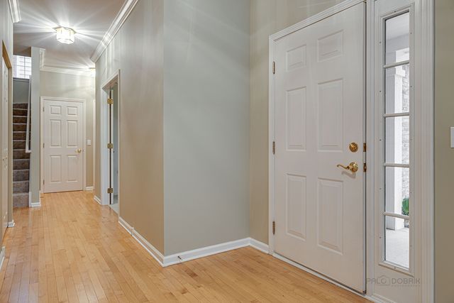 1999 Trevino Terrace, Vernon Hills, IL 60061