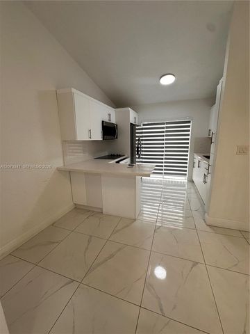 7999 SW 152nd Avenue 608-6, Miami, FL 33193