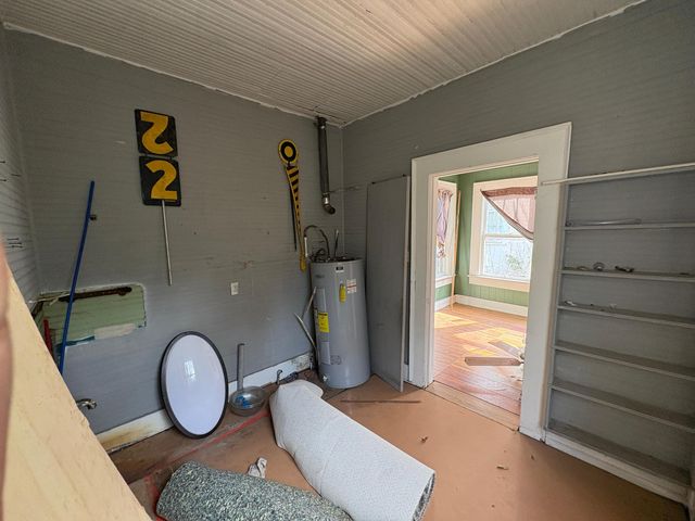 1020 N 8th Ave., Laurel, MS 39440