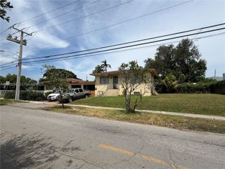 3231 NW 19th Avenue, Miami, FL 33142