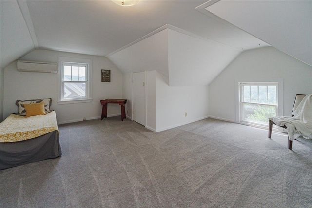 1263 Minnehaha Avenue W, Saint Paul, MN 55104