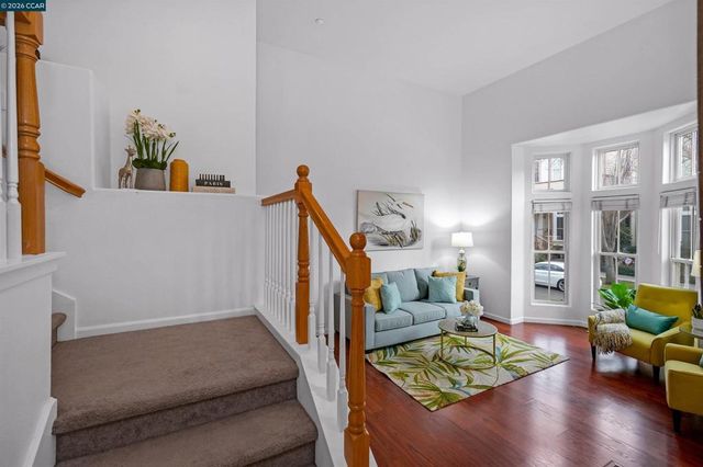 2069 Lewis St, Hercules, CA 94547