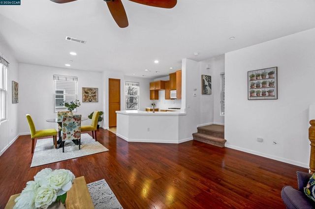 2069 Lewis St, Hercules, CA 94547