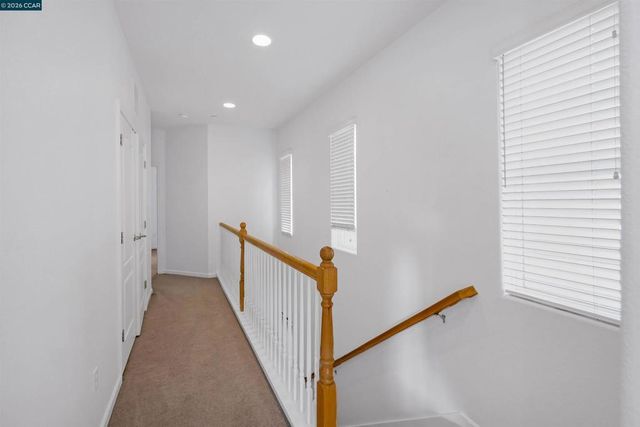 2069 Lewis St, Hercules, CA 94547