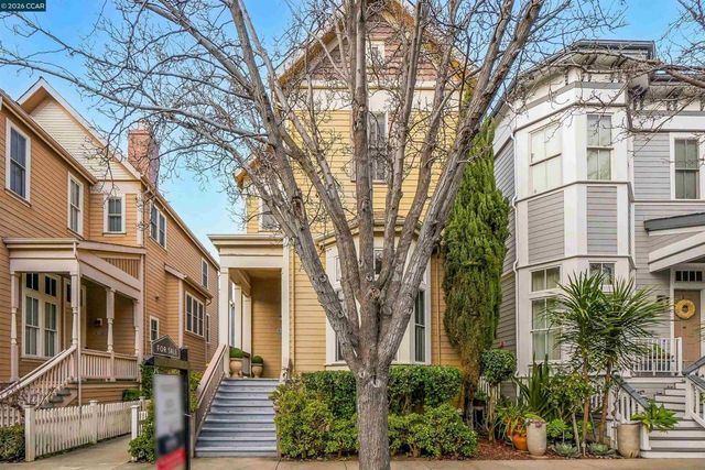 2069 Lewis St, Hercules, CA 94547