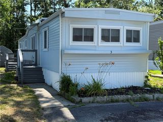 5 Lane 7, Coventry, RI 02816