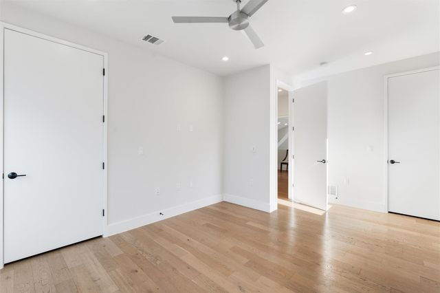 707 E Live Oak ST A, Austin, TX 78704