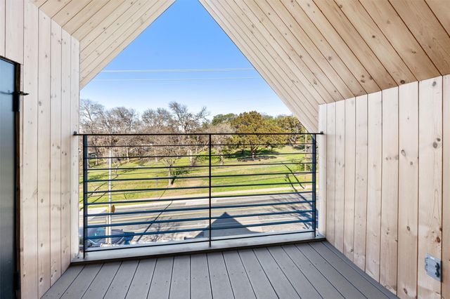 707 E Live Oak ST A, Austin, TX 78704