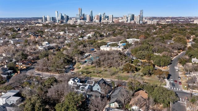 707 E Live Oak ST A, Austin, TX 78704