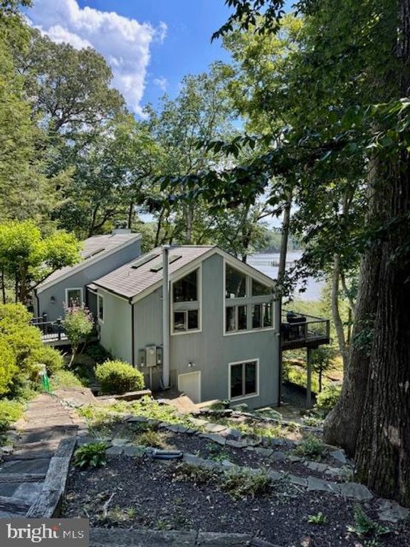 2752 POPLAR LN, Annapolis, MD 21401