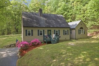 180 Oxford Rd, Charlton, MA 01507