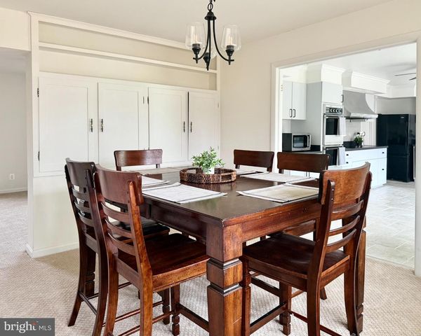 4024 OLD HICKORY RD, Fairfax, VA 22032