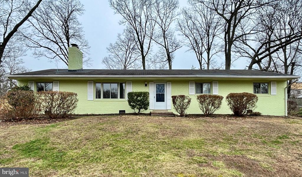 4024 OLD HICKORY RD, Fairfax, VA 22032