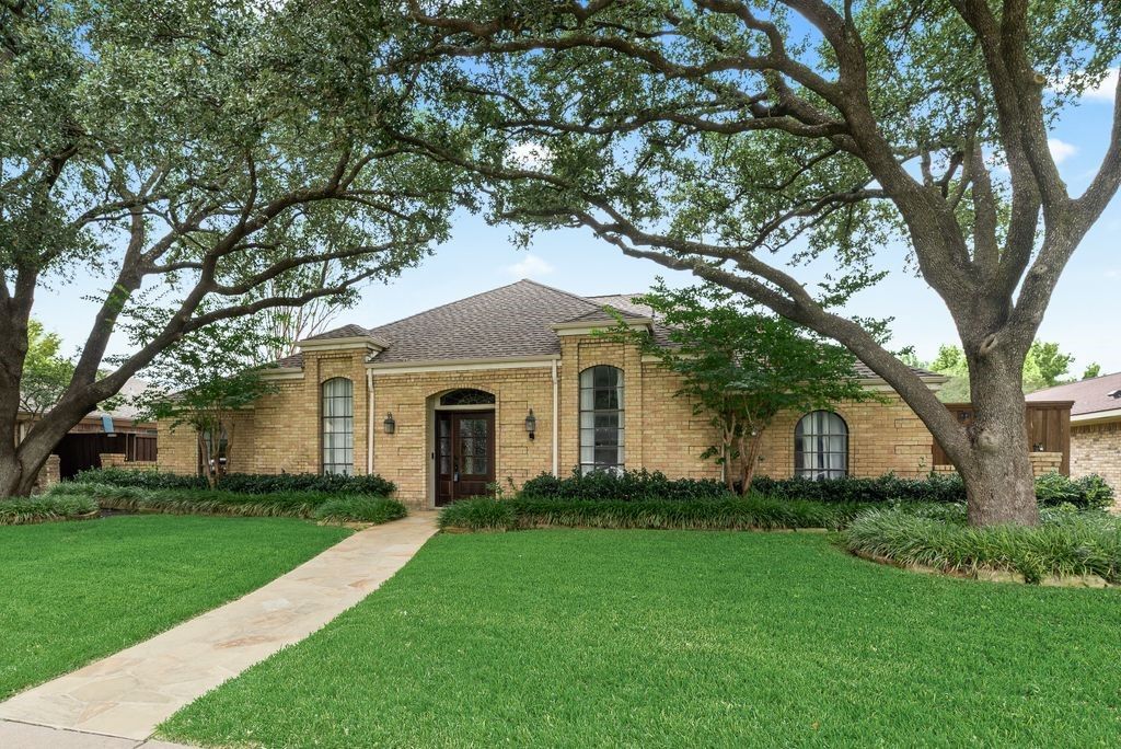 615 Goodwin Drive, Richardson, TX 75081