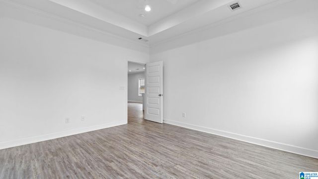 5440 UNIVERSITY GARDENS DRIVE, Cottondale, AL 35453